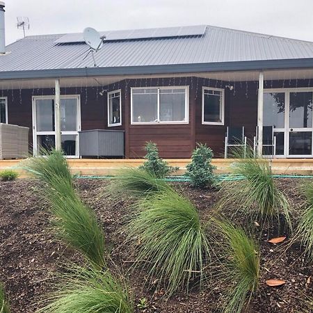 Pukeko Lodge Bnb New Plymouth Dış mekan fotoğraf